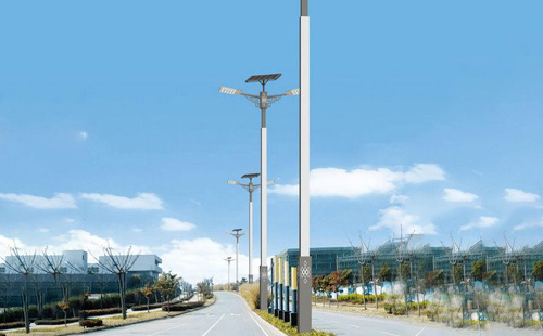 充放电检测实战：陇南太阳能路灯运维笔记——零成本判断电池健康与光伏效能