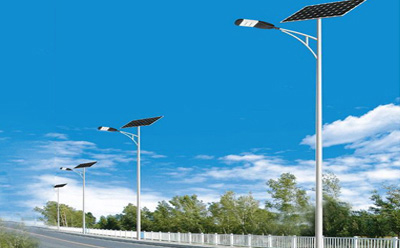 农村道路装陇南太阳能路灯选多大瓦数实测